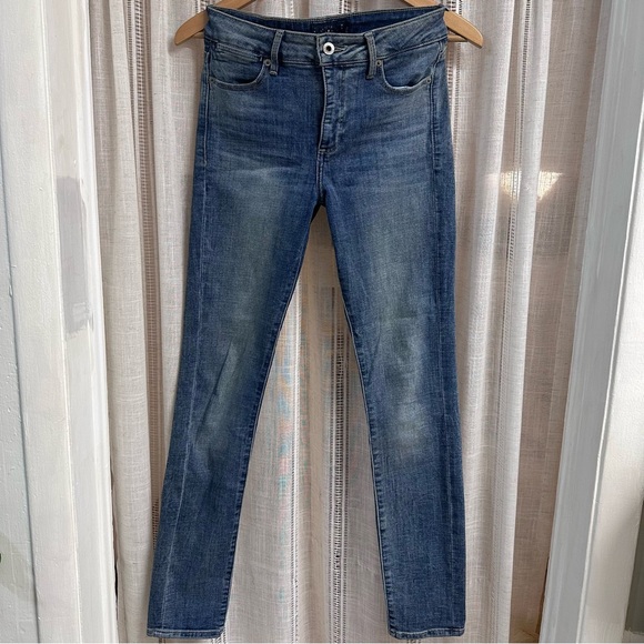 Lucky Brand Hayden Mid Rise Skinny Jeans - size 2/26 - Picture 3 of 7